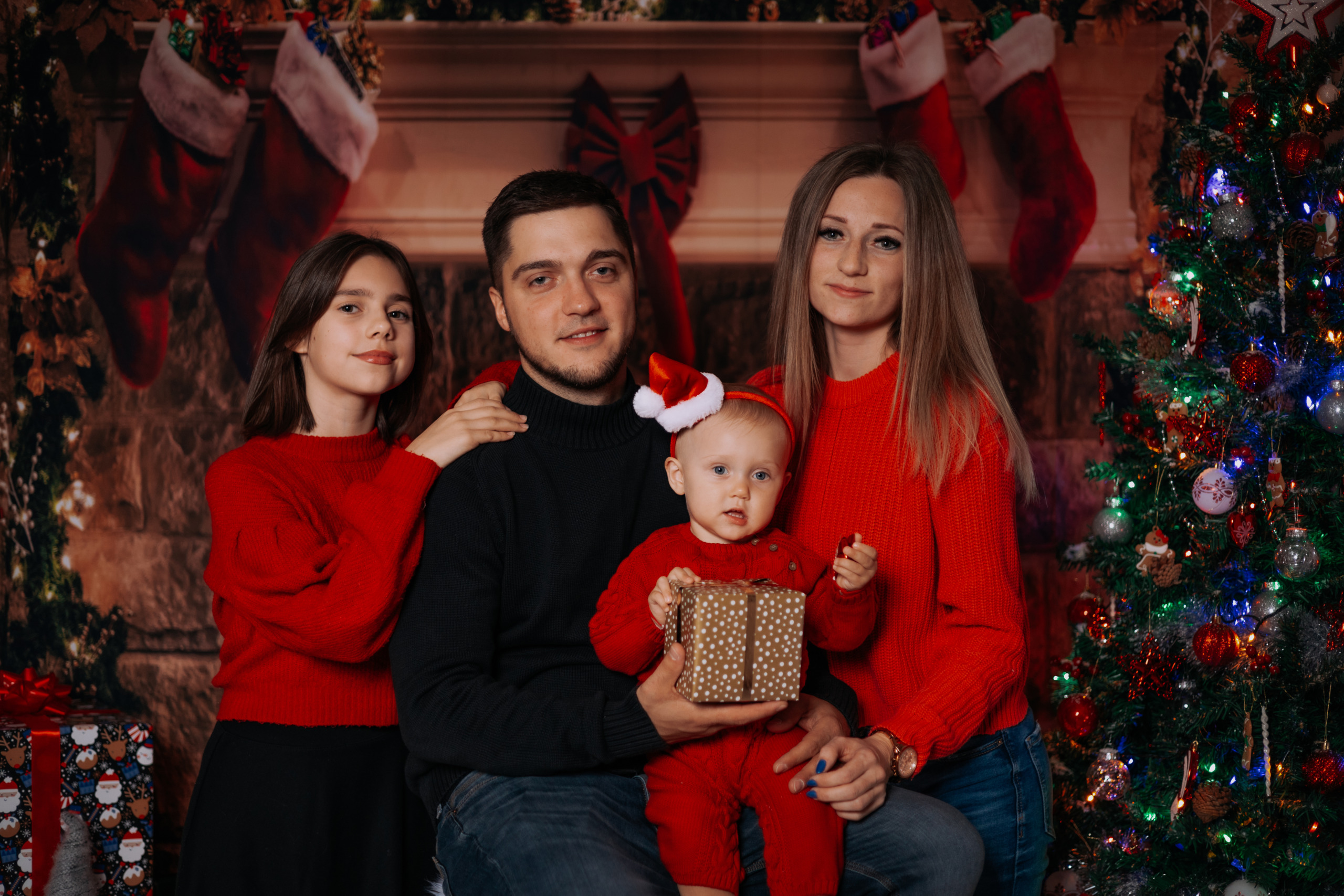 Family Friendly Christmas Photoshoot